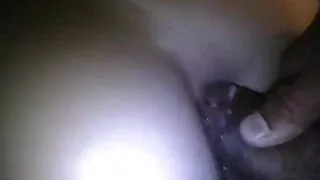 Puisis spēlēja kārtis undressing ar viņa stepsister un poked viņas